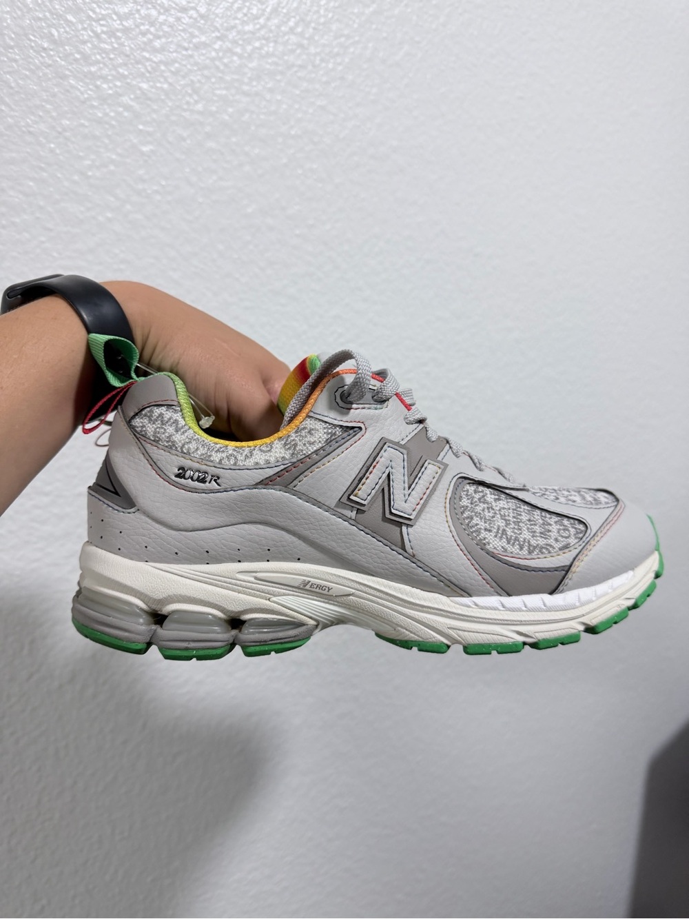 New Balance x ganni 2002R Light Gray with Green Accents - Picture 5 of 8